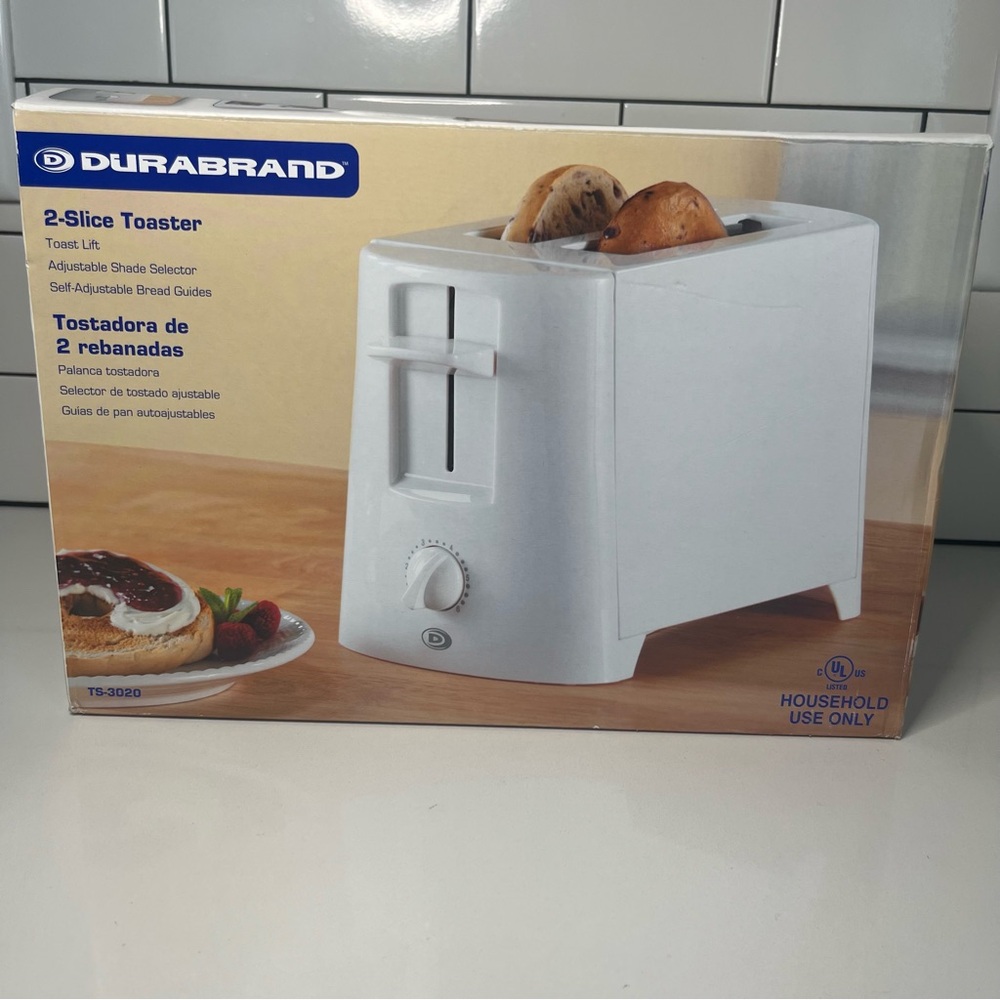 Durabrand 2 Slice Toaster White Adjustable Browning New
